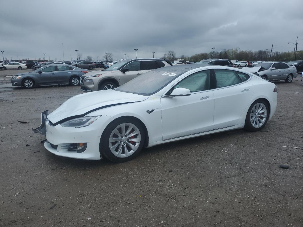 TESLA MODEL S 2018 5yjsa1e48jf273553