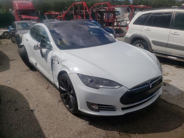 TESLA MODEL S 2016 5yjsa1e49gf137702