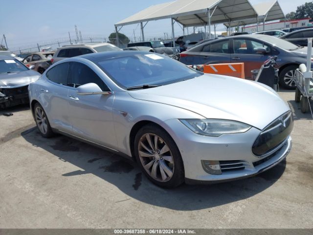 TESLA MODEL S 2014 5yjsa1h16efp63397