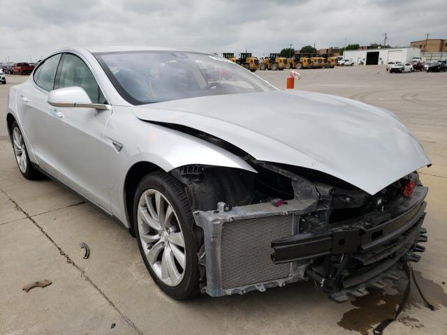 TESLA NULL 2015 5yjsa1h17ffp70747