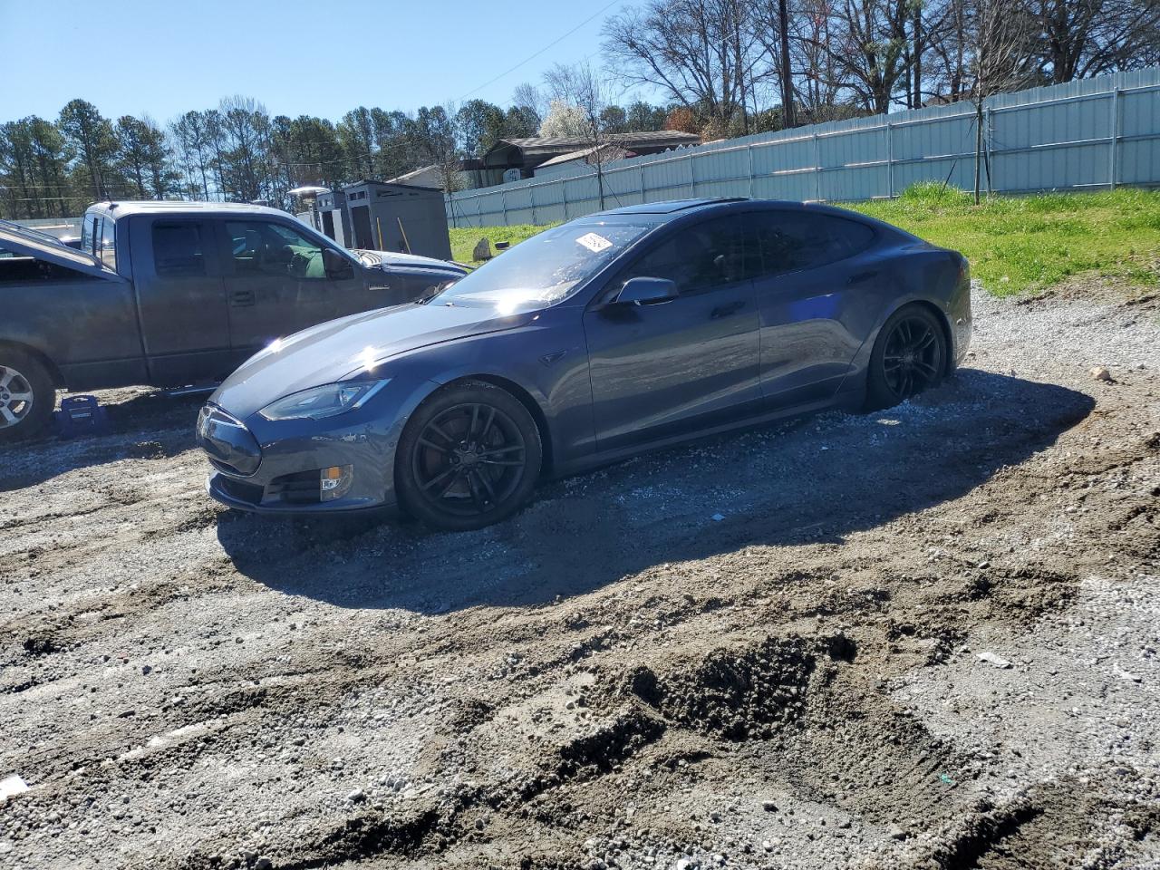 TESLA MODEL S 2015 5yjsa1h19ffp72547