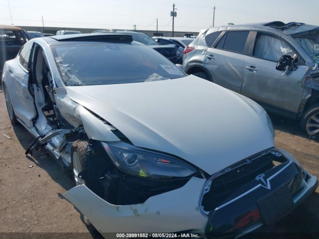 TESLA MODEL S 2015 5yjsa1h20ff080945