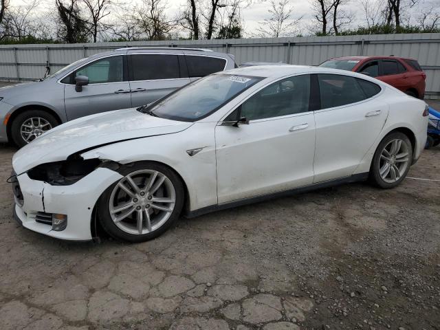 TESLA MODEL S 2015 5yjsa1h22ff082874