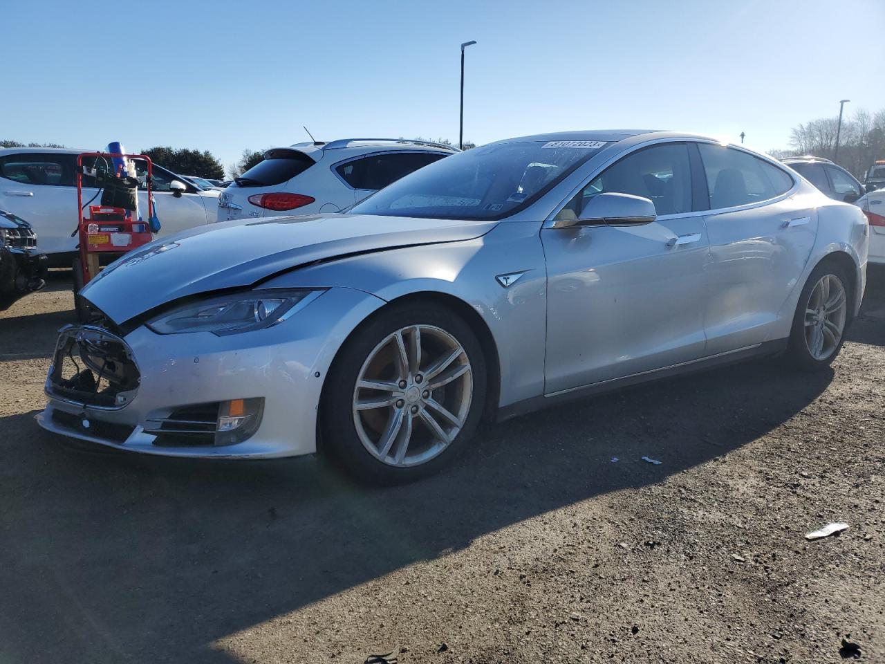 TESLA MODEL S 2015 5yjsa1h24ffp70861