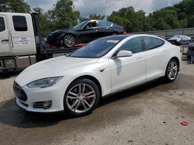 TESLA MODEL S 85 2015 5yjsa1h27ffp64388