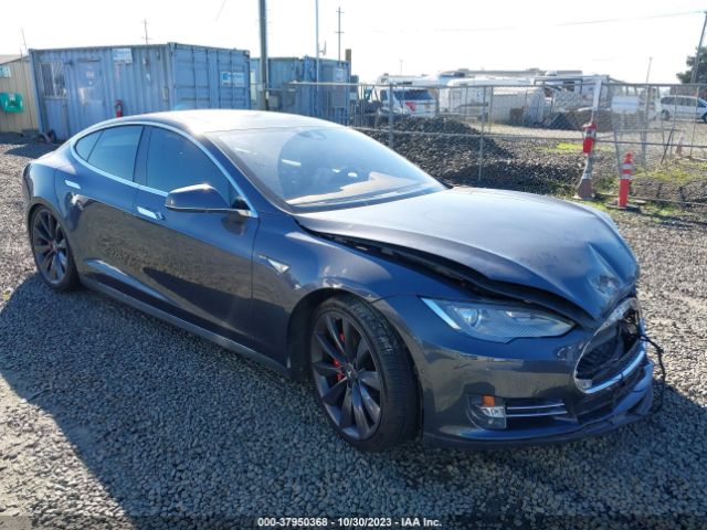 TESLA MODEL S 2015 5yjsa1h27ffp69879