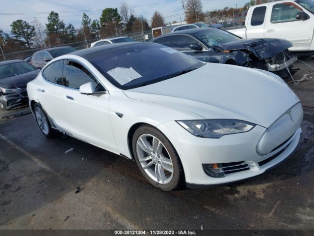 TESLA MODEL S 2015 5yjsa1h28ff098335