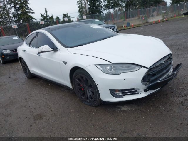 TESLA MODEL S 2015 5yjsa1h28ffp69874