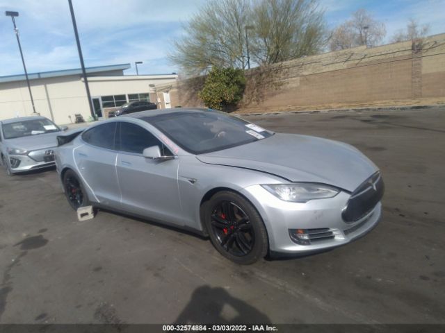 TESLA MODEL S 2015 5yjsa1h40ff081644