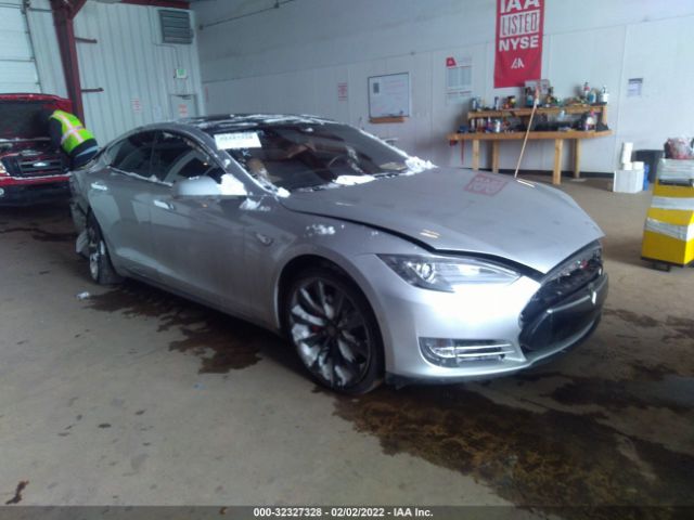 TESLA MODEL S 2015 5yjsa1h43ff083078