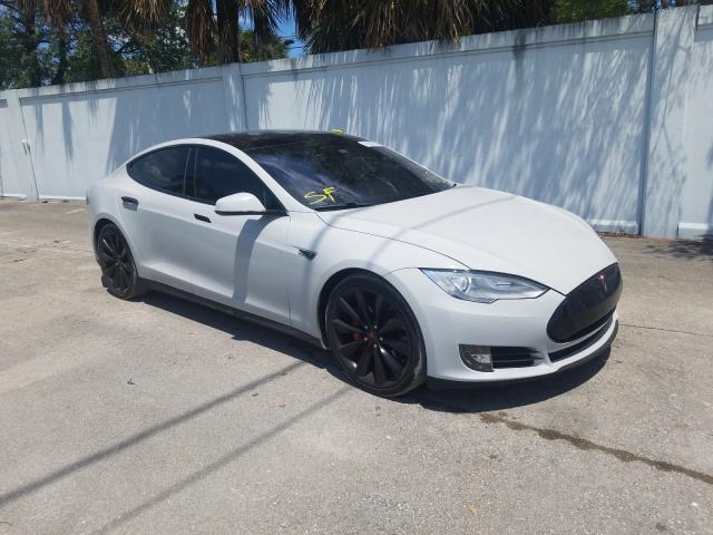 TESLA NULL 2015 5yjsa1h45ff091845