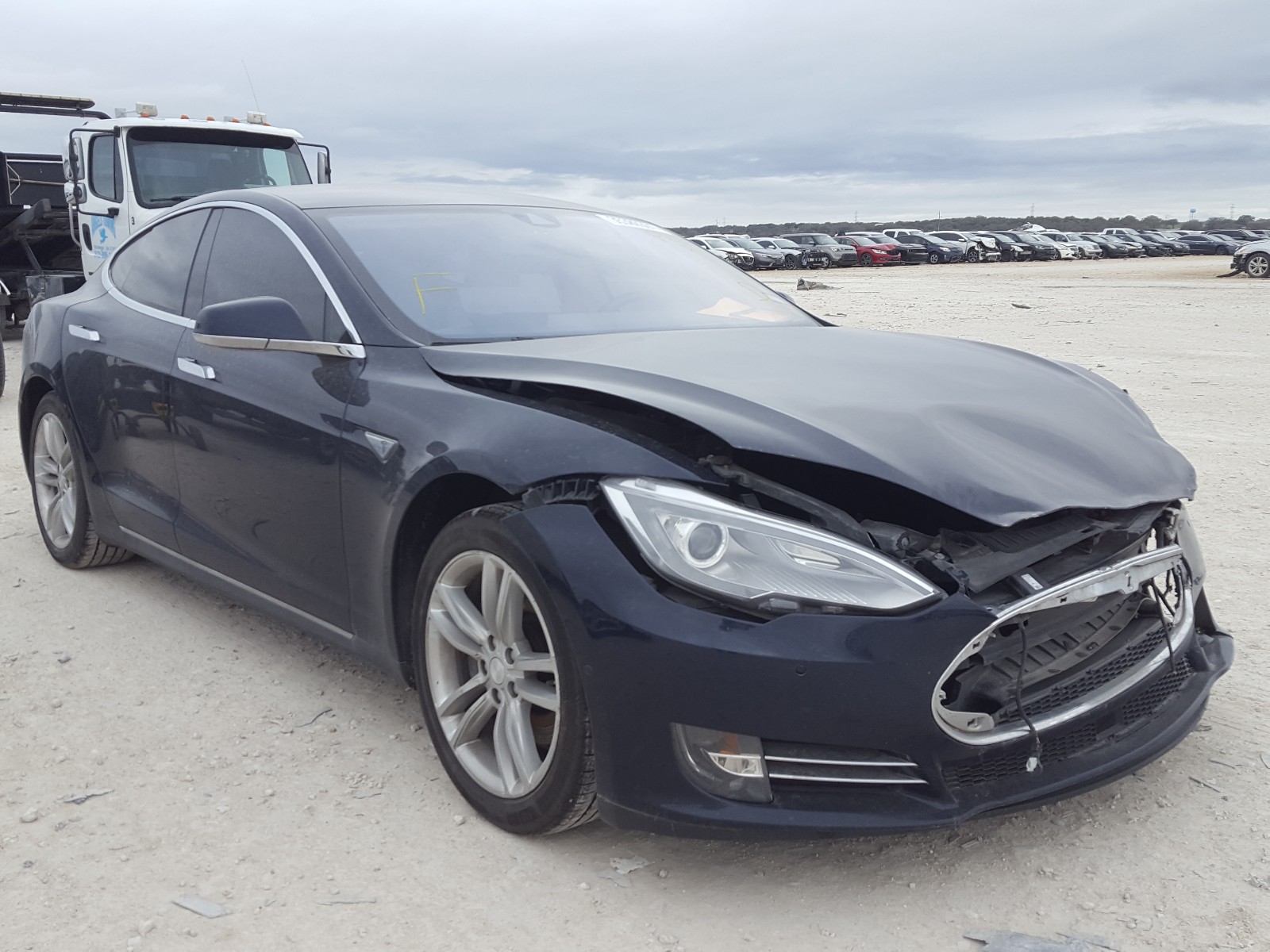 TESLA MODEL S 70 2015 5yjsa1s10ffp77449