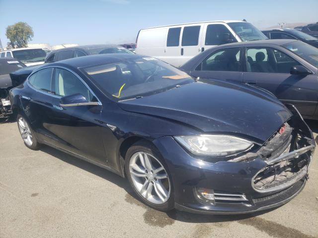 TESLA NULL 2015 5yjsa1s18ffp69390