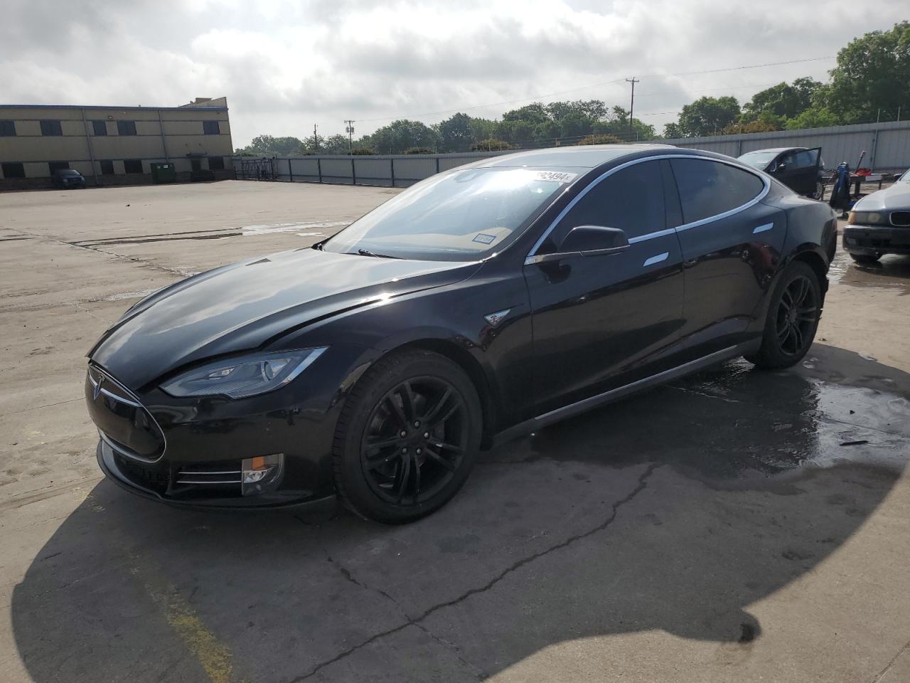 TESLA MODEL S 2015 5yjsa1s18ffp79854