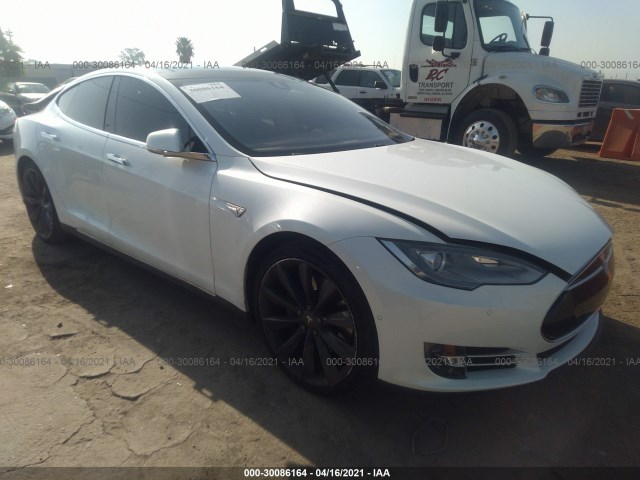 TESLA MODEL S 2015 5yjsa1s19ffp74548