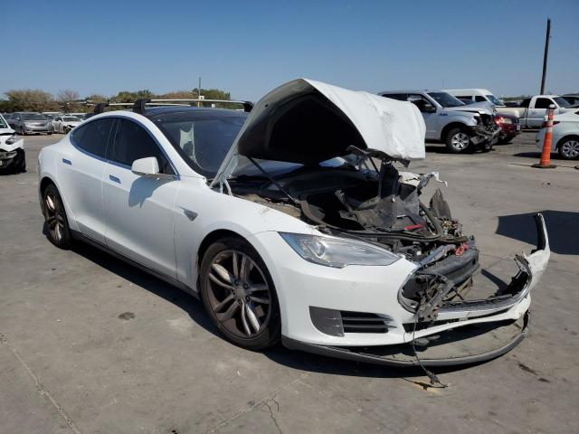 TESLA NULL 2015 5yjsa1s28ff099963