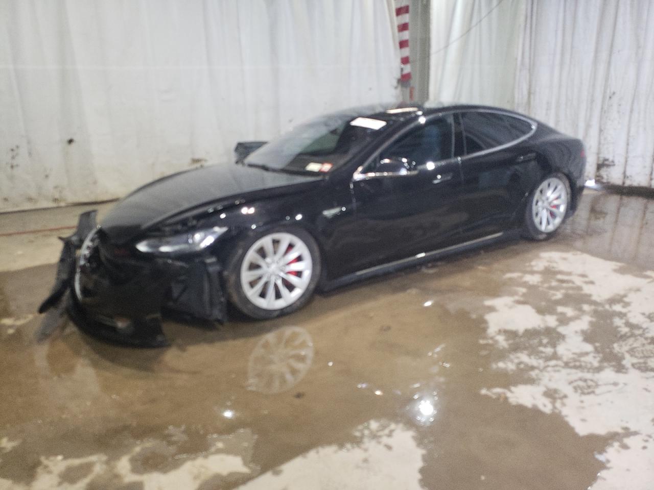 TESLA MODEL S 2015 5yjsa1v47ff099790