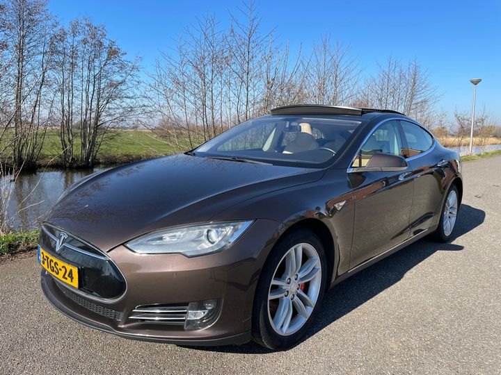 TESLA MODEL S 2014 5yjsa2dp1dfp23436