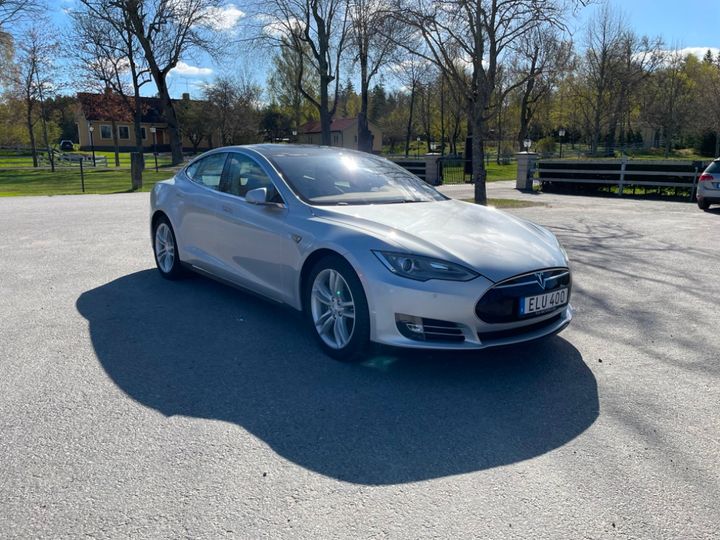 TESLA MODEL S 2014 5yjsa3s10efp43263