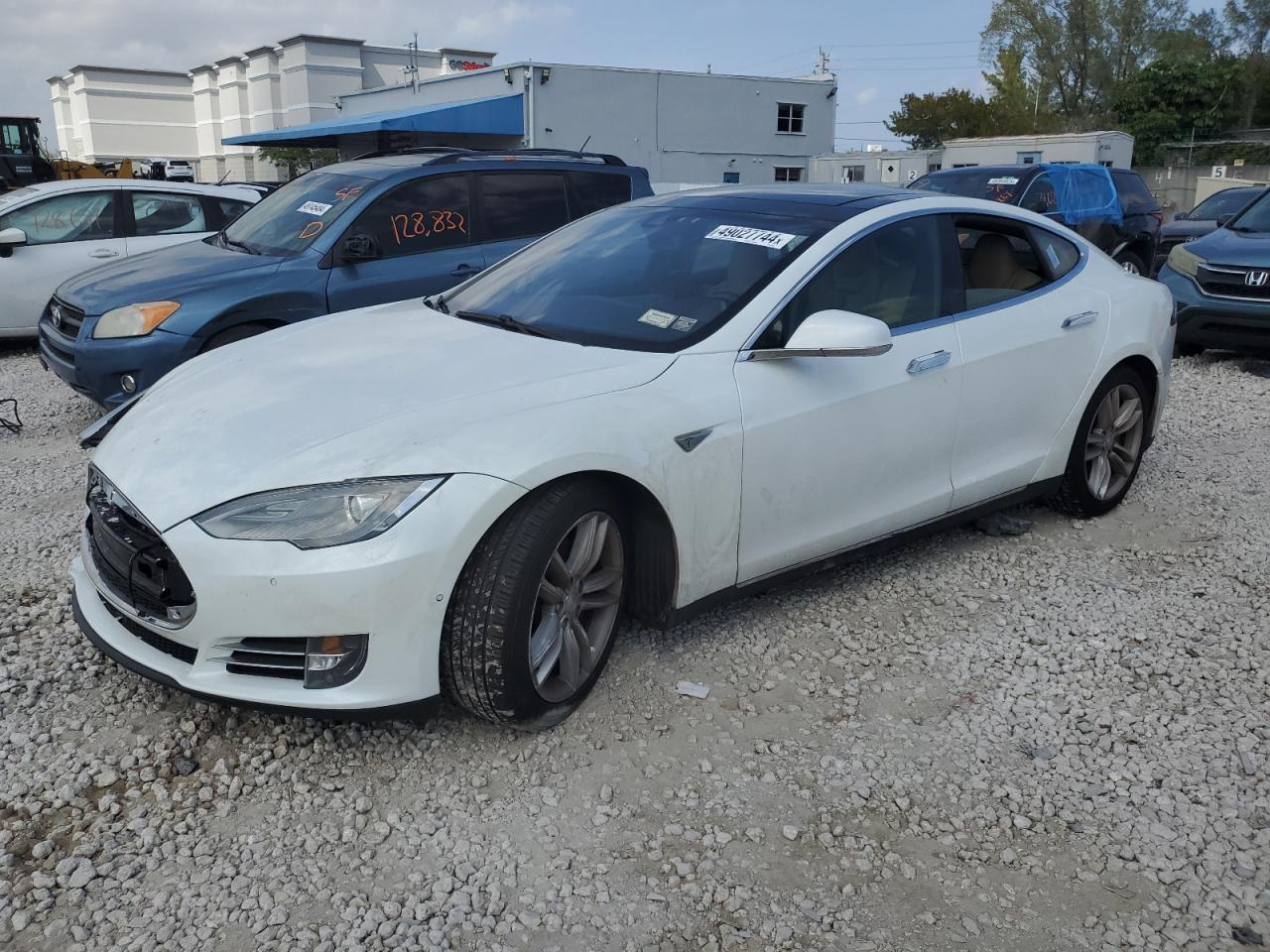 TESLA MODEL S 2015 5yjsa4h23ff081251