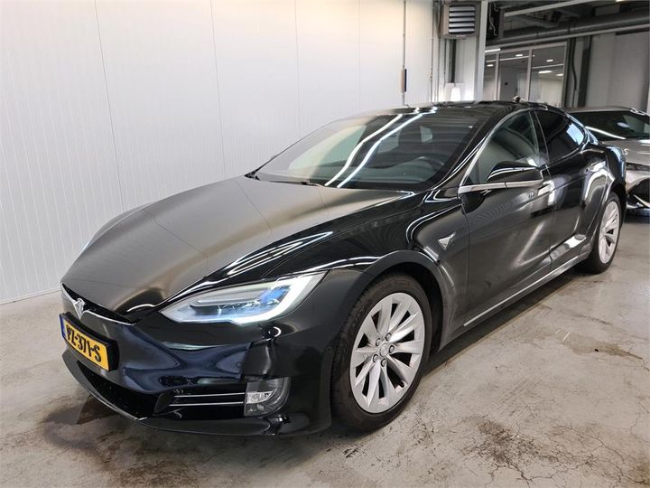 TESLA S 2017 5yjsa7e10hf213687