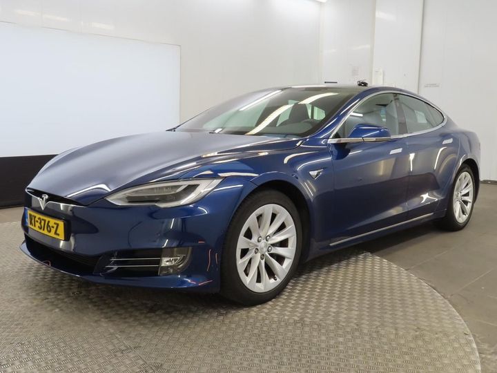 TESLA MODEL S 2018 5yjsa7e10hf233485