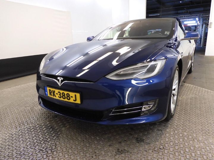 TESLA MODEL S 2017 5yjsa7e11hf225573