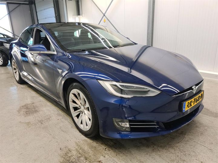 TESLA S 2017 5yjsa7e11hf228151