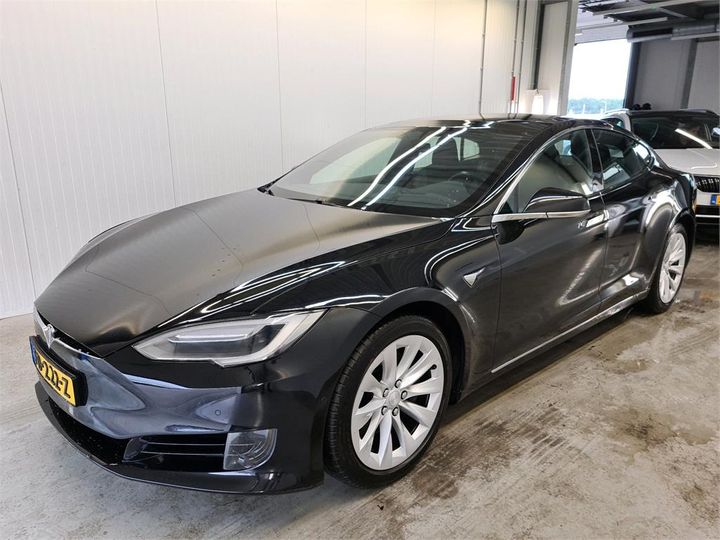 TESLA S 2017 5yjsa7e12hf196875