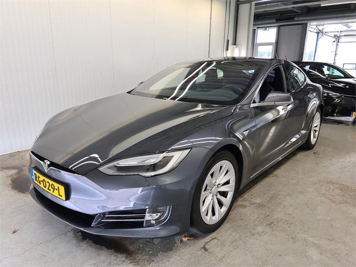 TESLA S 2017 5yjsa7e13hf222755