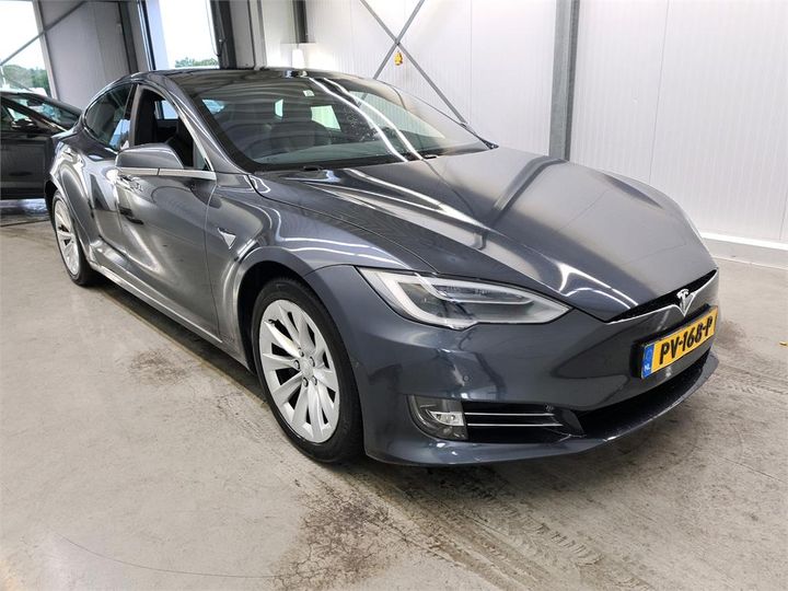 TESLA S 2017 5yjsa7e14hf213420