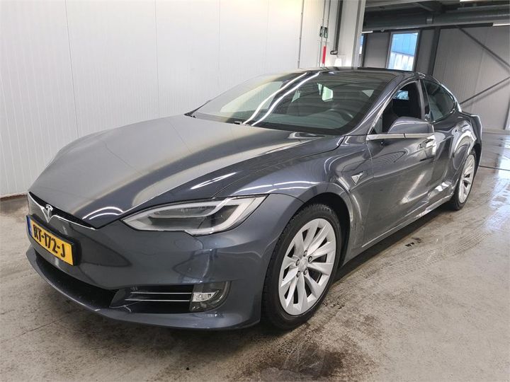 TESLA S 2018 5yjsa7e14hf233425