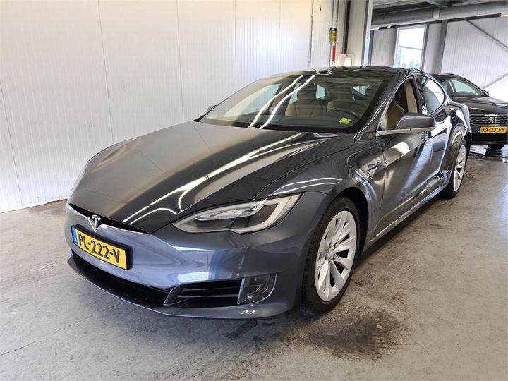 TESLA S 2017 5yjsa7e15hf198135