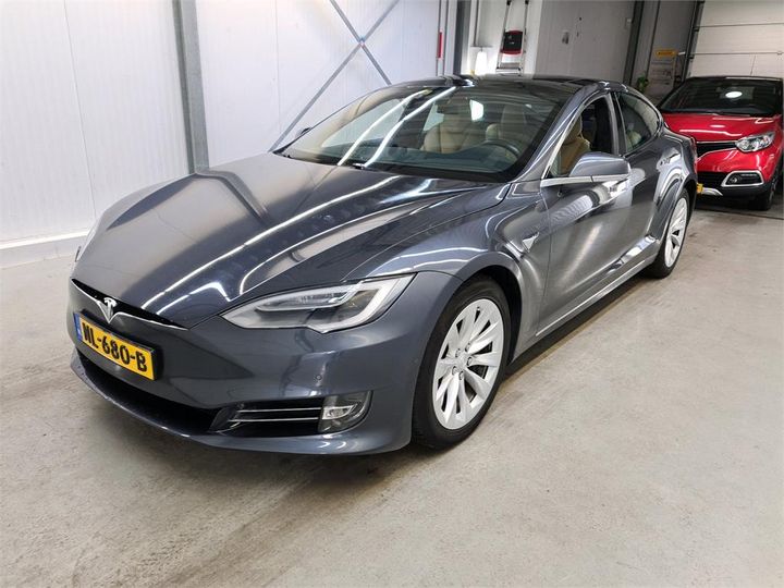 TESLA S 2017 5yjsa7e16hf176547