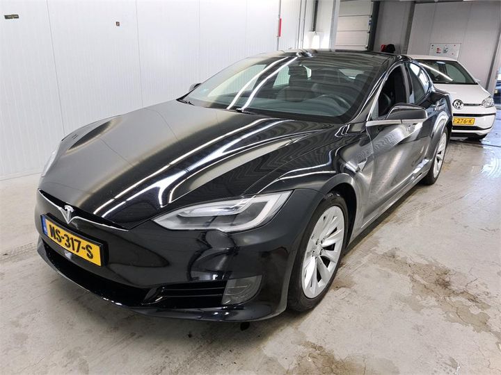 TESLA S 2017 5yjsa7e16hf184728