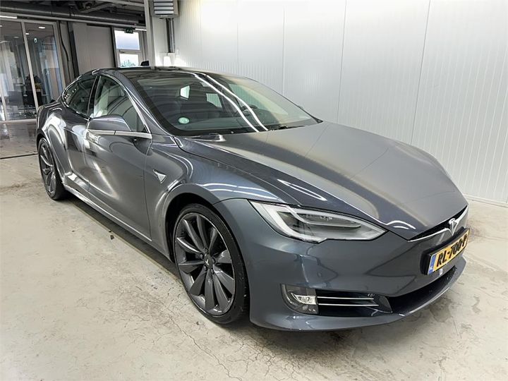 TESLA S 2017 5yjsa7e16hf227500