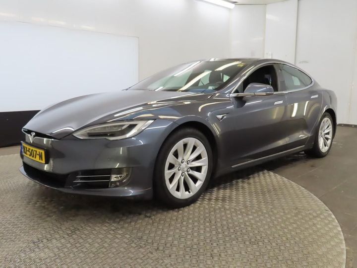 TESLA MODEL S 2018 5yjsa7e16hf232034