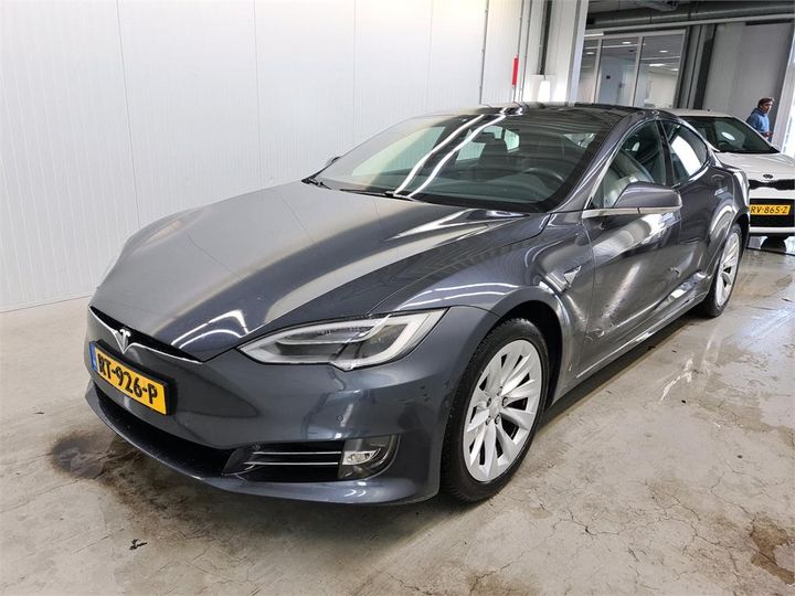 TESLA S 2018 5yjsa7e16hf233443