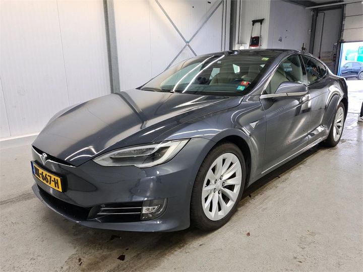 TESLA S 2017 5yjsa7e17hf173110