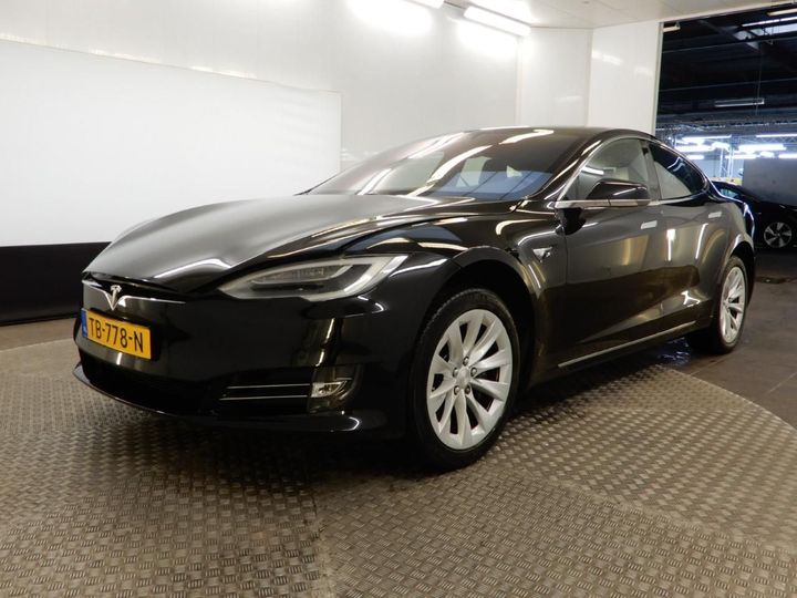 TESLA MODEL S 2018 5yjsa7e20jf252259