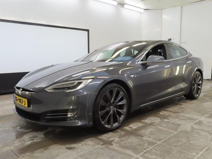 TESLA MODEL S 2018 5yjsa7e20jf284628