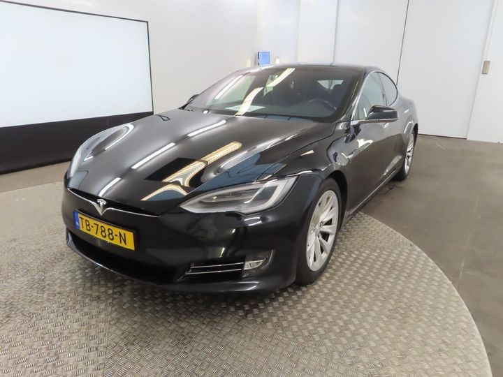 TESLA MODEL S 2018 5yjsa7e21jf251752