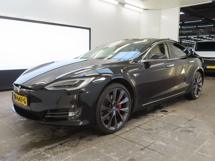 TESLA MODEL S 2018 5yjsa7e21jf282404