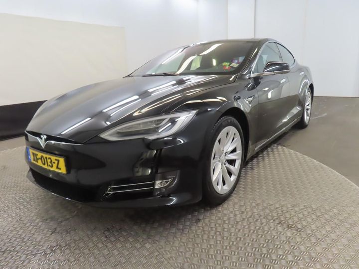 TESLA MODEL S 2018 5yjsa7e21jf285187