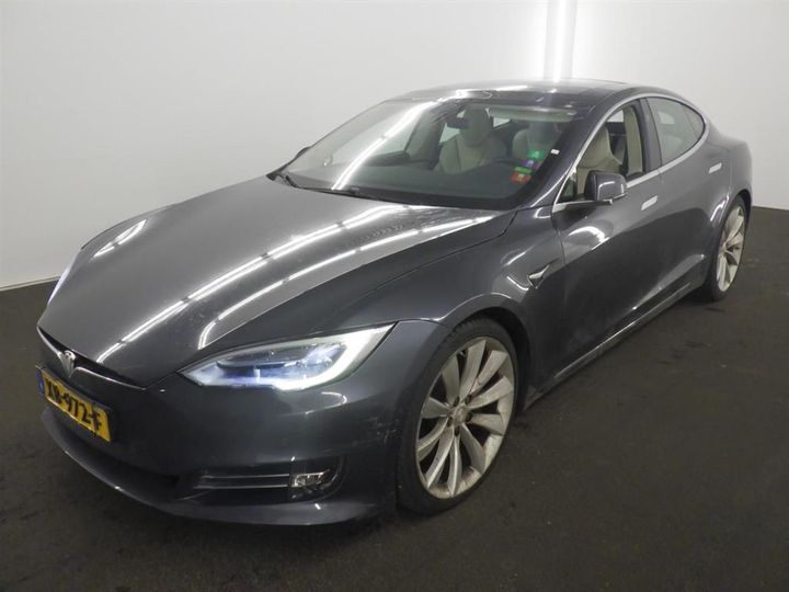 TESLA MODEL S 2018 5yjsa7e22jf282430