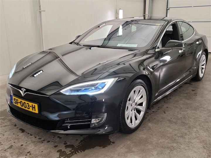 TESLA MODEL 2018 5yjsa7e23jf238579