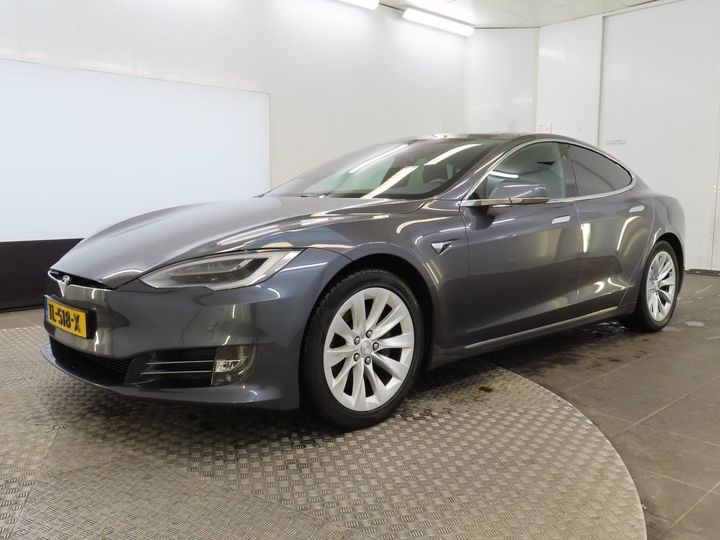 TESLA MODEL S 2018 5yjsa7e23jf266110