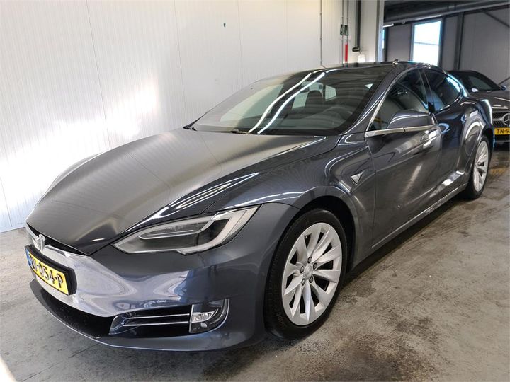 TESLA S 2018 5yjsa7e24jf234315