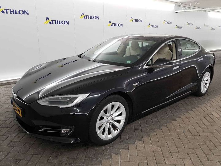 TESLA MODEL S 2018 5yjsa7e24jf276368