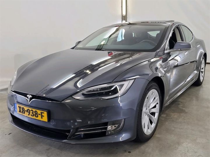 TESLA MODEL S 2018 5yjsa7e24jf282526